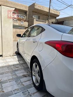 هیوندای ئەلەنترا